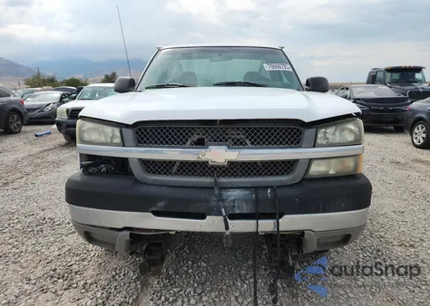 2004 Chevrolet Silverado K2500 Heavy Duty from USA, damaged, VIN 1GCHK24U44E113853